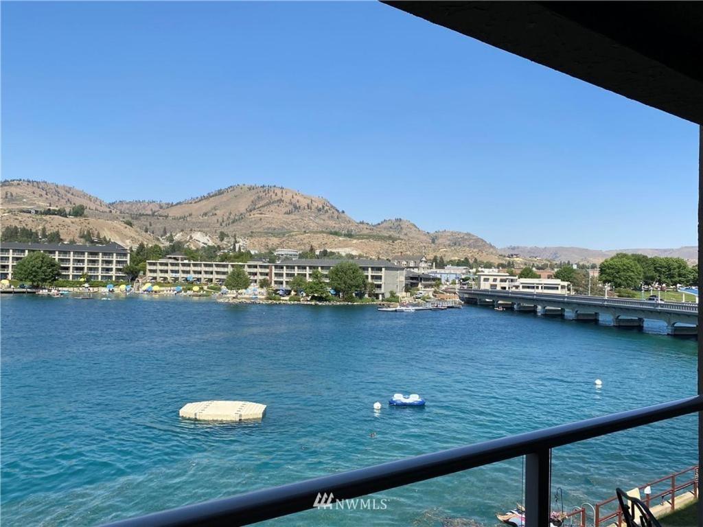 Grandview Lake Chelan- Waterfront View, Pool, Hot Tub, Golf, 1 Min To Downtown 외부 사진