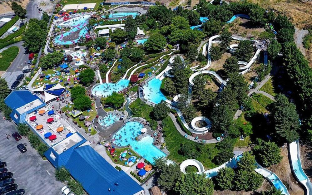 Grandview Lake Chelan- Waterfront View, Pool, Hot Tub, Golf, 1 Min To Downtown 외부 사진